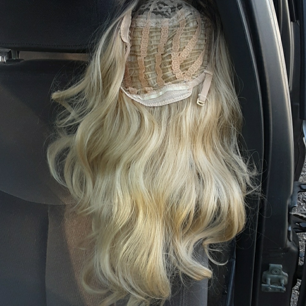 Wig - Picture 2 of 2